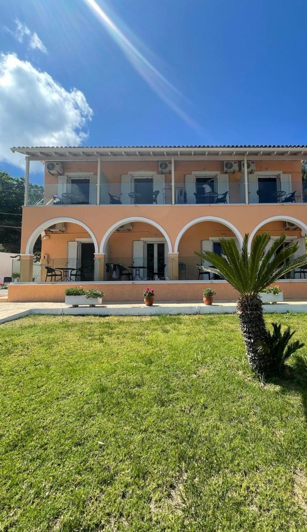 Alexander Aparthotel Agios Gordios  Exterior photo